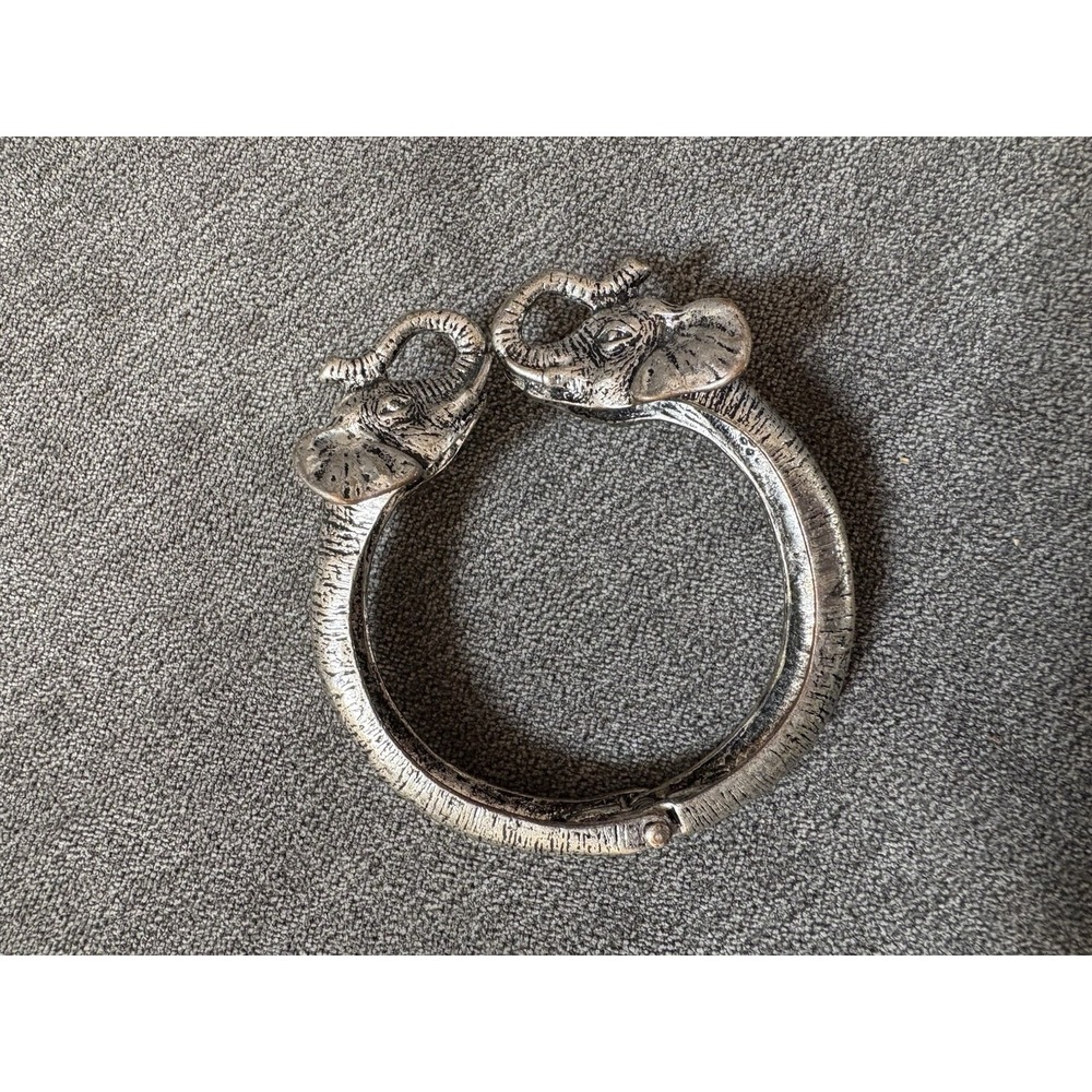 Double Kissing Elephant Head Clamper‎ Hinged Bracelet